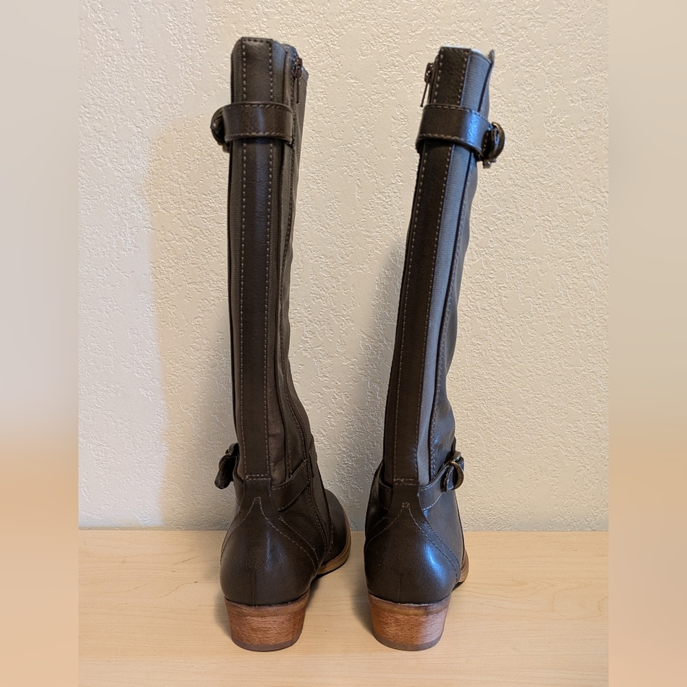 Bare Traps Tommy Brown Knee-High Women's Riding Style Boots - Picture 3 of 9